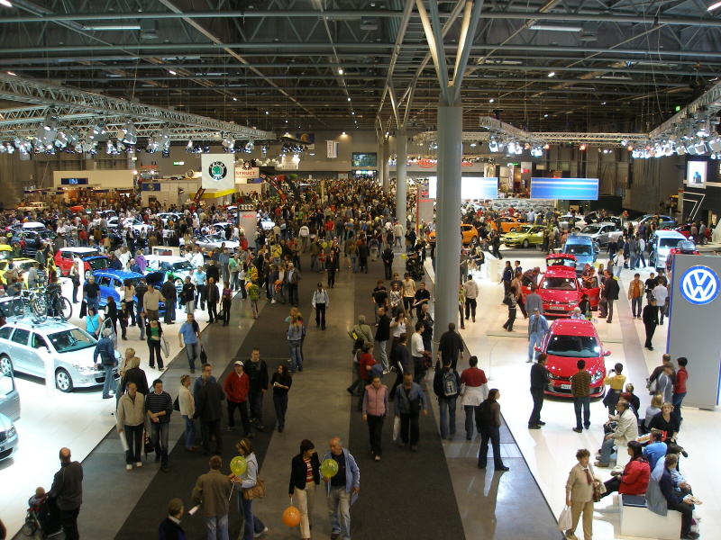 zážitek z novinek autodesignu a úžasných křivek