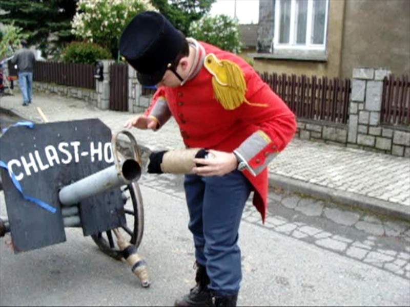ládování děla...